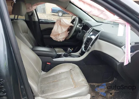 2013 Cadillac Srx Luxury Collection z USA, uszkodzony, nr VIN 3GYFNCE38DS526577